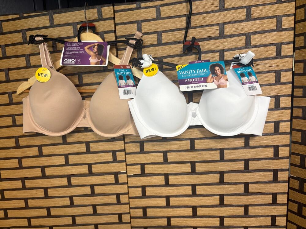 Vanity Fair Beige And White T Shirt Underwire Bras Size 38C